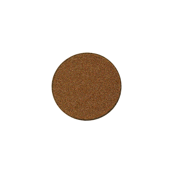 viaGlamour image of a extreme-eyeshadow